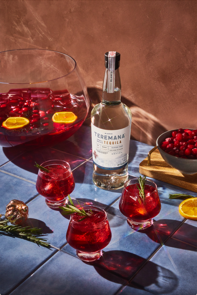 Poinsettia Punch &ndash; Teremana Tequila